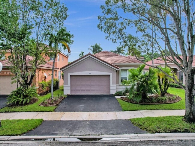 property at 938 Bluewood Terrace