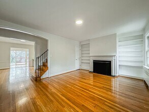 4412 Volta Pl NW in Washington, DC - Building Photo - Building Photo