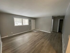 4259 NY-50 in Saratoga Springs, NY - Building Photo - Building Photo