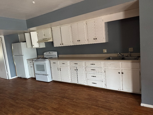 750 Bonham St in Paris, TX - Building Photo - Building Photo