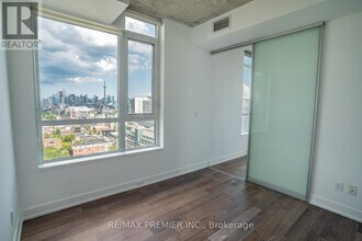 20-1720 Minowan Miikan Ln in Toronto, ON - Building Photo - Building Photo