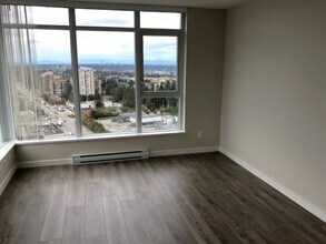 6688 Arcola St in Burnaby, BC - Building Photo - Building Photo