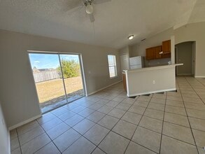 2960 Flynn St in Deltona, FL - Building Photo - Building Photo