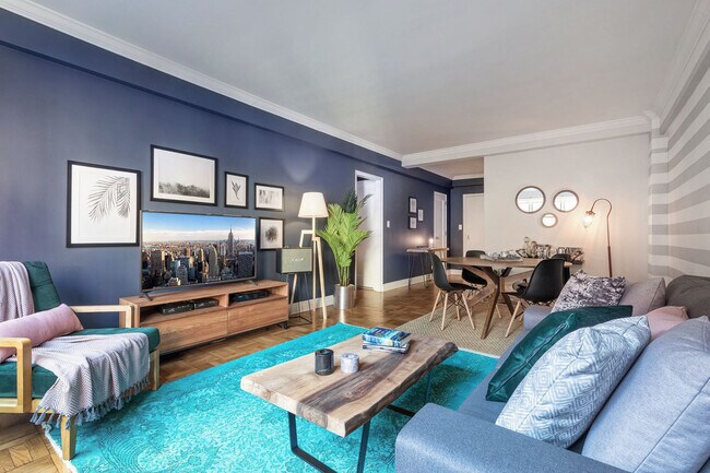 41 Park Ave-Unit -4-A in New York, NY - Building Photo - Building Photo