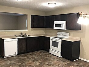 991 Ravine Dr in Franklin, IN - Building Photo - Building Photo
