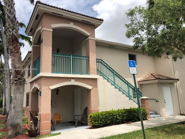 1251 SE 29th St in Homestead, FL - Building Photo - Building Photo