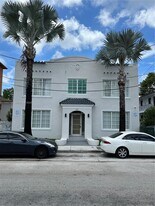 321 SW 9th Ave in Miami, FL - Building Photo