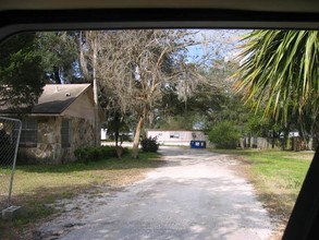 Mobile Home Park in Tampa, FL - Foto de edificio - Building Photo