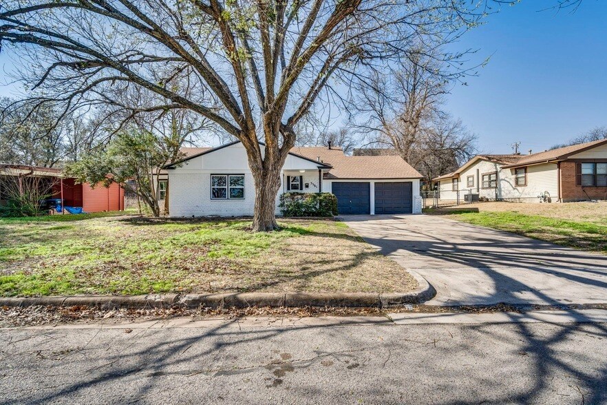 3561 Westfield Ave in Fort Worth, TX - Building Photo