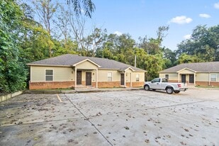 800 Martin St in Clarksville, TN - Building Photo