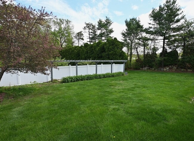 170 Coney St in Walpole, MA - Building Photo - Building Photo
