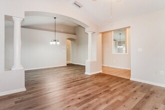 9912 Riverchase Dr in New Port Richey, FL - Building Photo - Building Photo