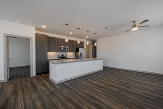 Premier at Morton Ranch in Katy, TX - Building Photo - Building Photo