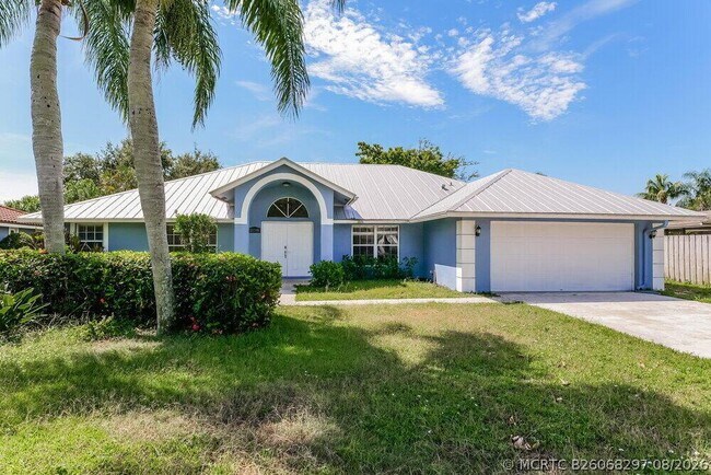 property at 13789 Geranium Pl