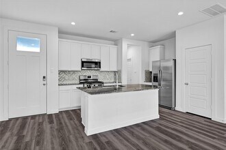 3015 Ocean Cay Dr in Houston, TX - Building Photo - Building Photo