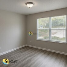 9049 Western Way in Jacksonville, FL - Building Photo - Building Photo