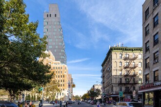 222 LES Tower + Lofts in New York, NY - Building Photo - Building Photo