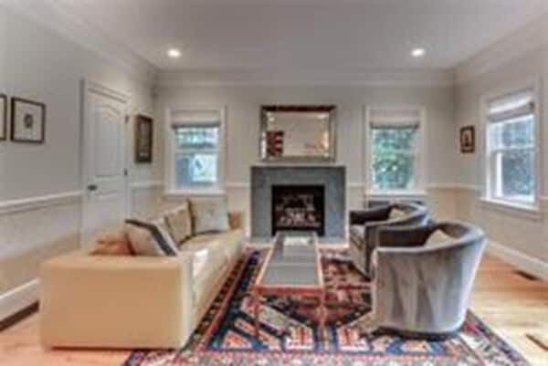 68 Waverley Ave in Newton, MA - Building Photo - Building Photo