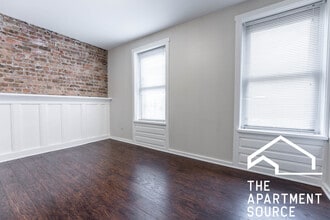 1501 W Fullerton Ave in Chicago, IL - Building Photo - Building Photo