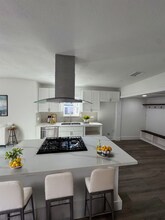 7909 Goode St in Houston, TX - Building Photo - Building Photo