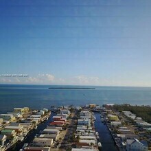 118 Burgundy Dr in Tavernier, FL - Foto de edificio - Building Photo