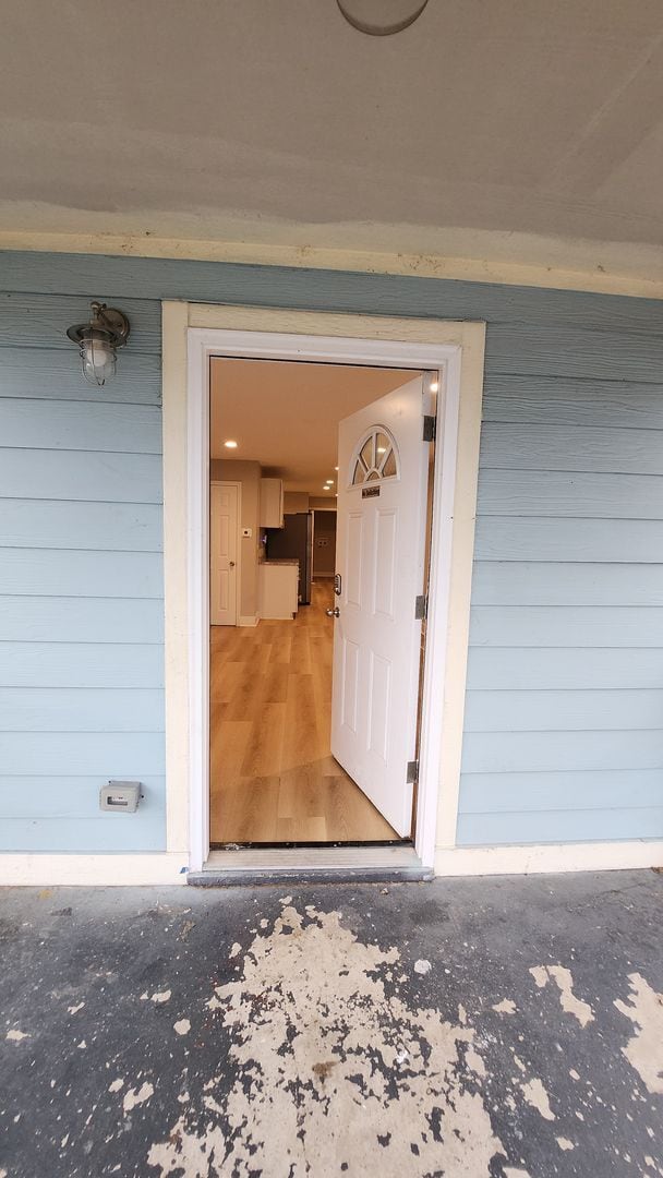 property at 4630 Farrington Ave