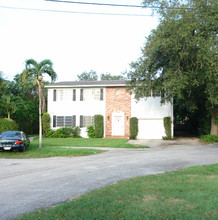 620 NE 122nd St in Miami, FL - Building Photo - Building Photo