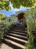 322 E Beech St in Long Beach, NY - Building Photo