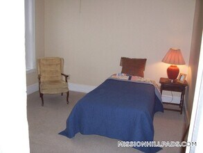1451 Tremont St in Boston, MA - Building Photo - Building Photo
