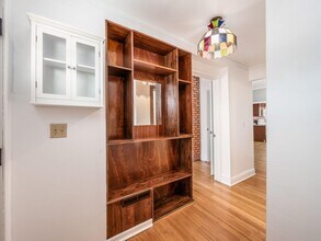 574 Seymour Ave in Columbus, OH - Foto de edificio - Building Photo