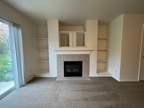 4077 N Abbey Rd in Coeur d'Alene, ID - Building Photo - Building Photo