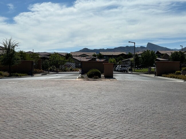 53 Cantabria Coast St in Las Vegas, NV - Building Photo - Building Photo