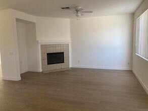 12948 George Town Ln in Victorville, CA - Building Photo - Building Photo