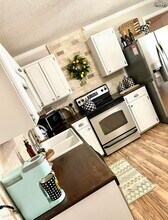 4609 Western Hills Dr in Wichita Falls, TX - Building Photo - Building Photo