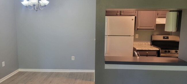 1811 Ravens Crest Dr in Plainsboro, NJ - Building Photo - Building Photo