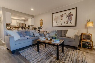 16103 E Alaska Pl in Aurora, CO - Building Photo - Building Photo