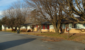 2020 N Bridge St in Elkin, NC - Building Photo