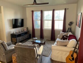 6571 N Cathay St in Denver, CO - Building Photo - Building Photo