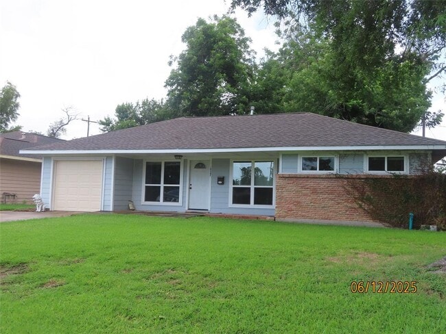 property at 10347 Duncum St