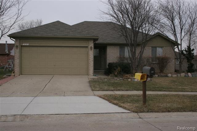 property at 2081 Newburgh Dr