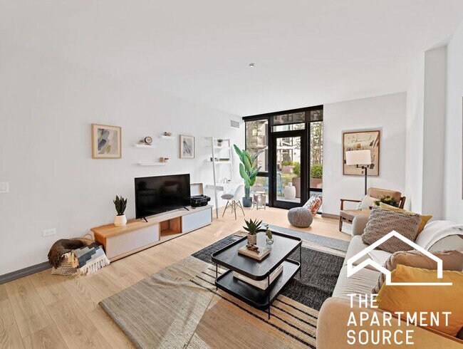 2155 N Elston Ave, Unit 3 BEDROOMS in Chicago, IL - Building Photo - Building Photo