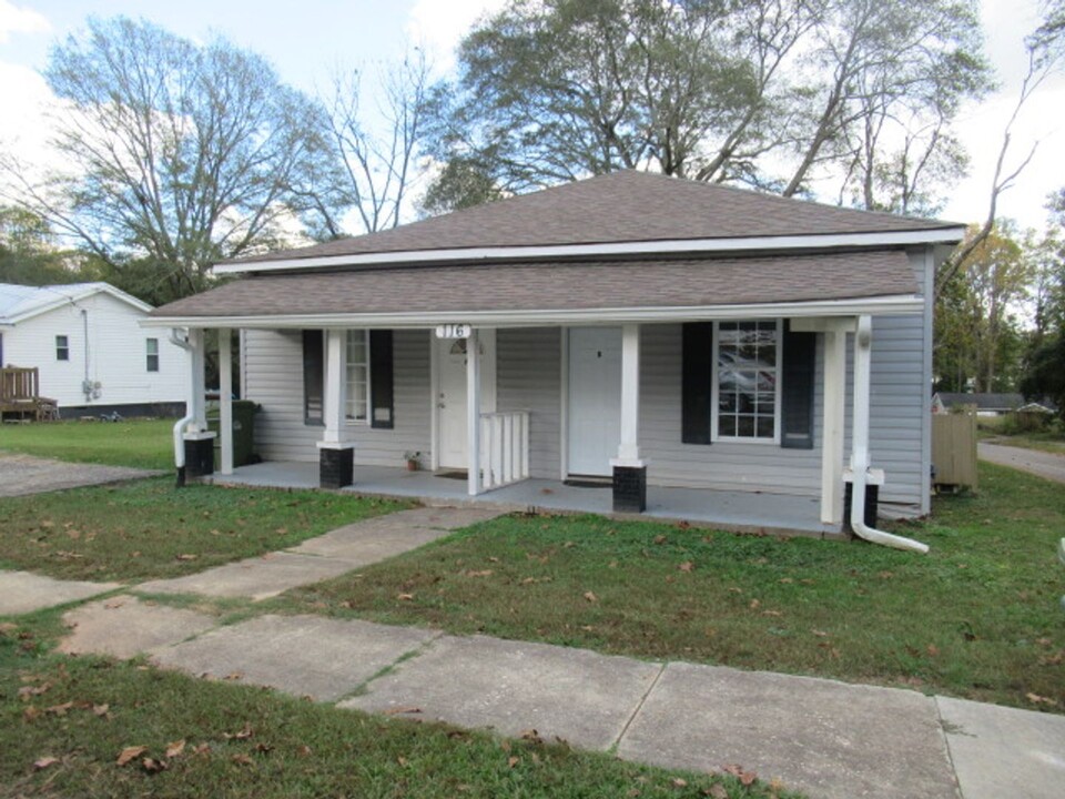 116 Ave C in Carrollton, GA - Building Photo