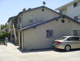 237 Rosemont Ave in Los Angeles, CA - Foto de edificio - Building Photo