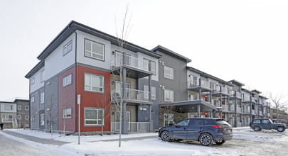 Glenbrook Park in Calgary, AB - Building Photo - Building Photo