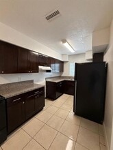3800 Riverside Dr in Coral Springs, FL - Building Photo - Building Photo
