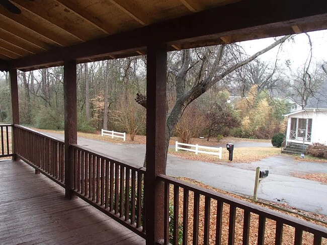 28 Circle St in Taylors, SC - Building Photo - Building Photo