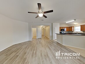 739 Lentisco Dr in Lancaster, TX - Building Photo - Building Photo