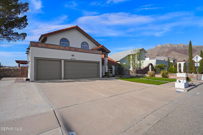 851 Dulce Tierra Dr in El Paso, TX - Building Photo - Building Photo