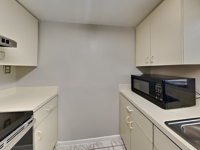 1921 Truman Rd in Orlando, FL - Building Photo - Building Photo