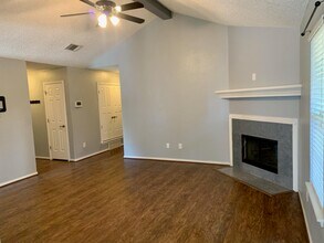 8904 Elgin Ave in Lubbock, TX - Building Photo - Building Photo